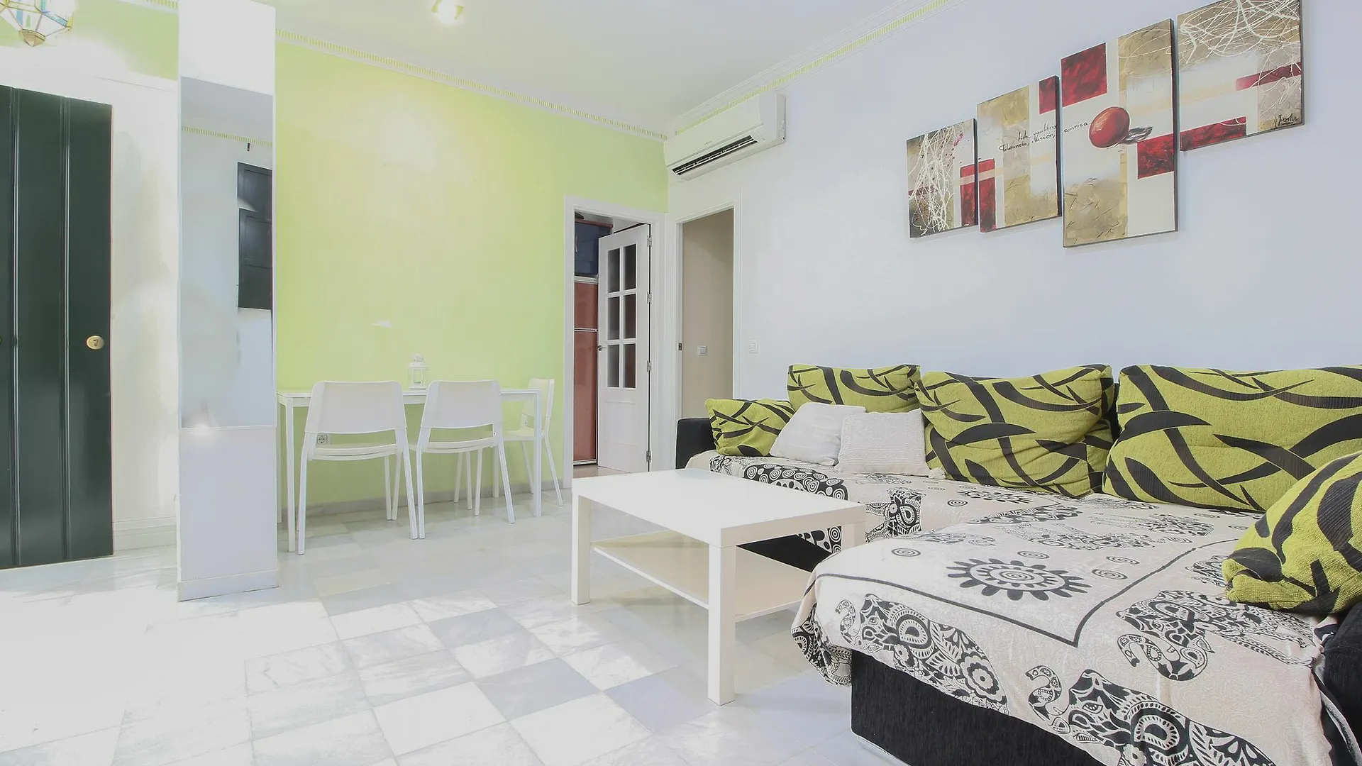Deluxe Apartment Santa Cruz Seville Spain